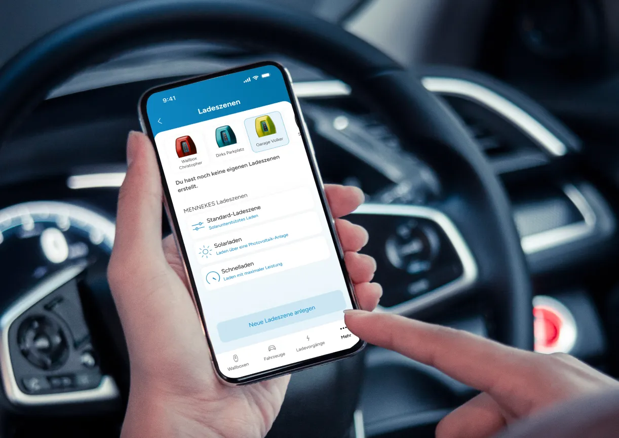 App-Entwurf auf einem Smartphone im Auto